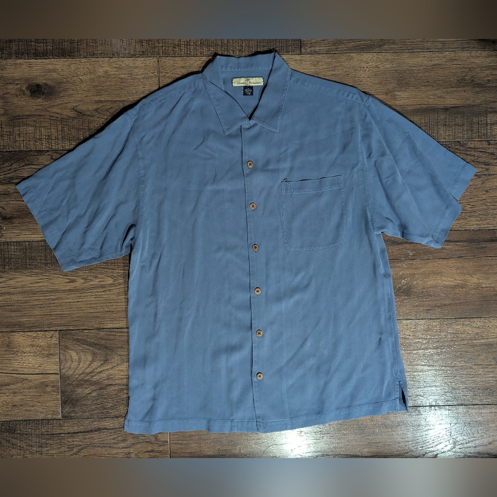 Tommy Bahama Mens 100% Silk Button Down Shirt Size L Wood Buttons Classic Beach